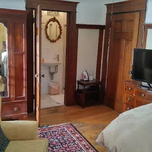Bed & Breakfast Ashbury House, Ottawa